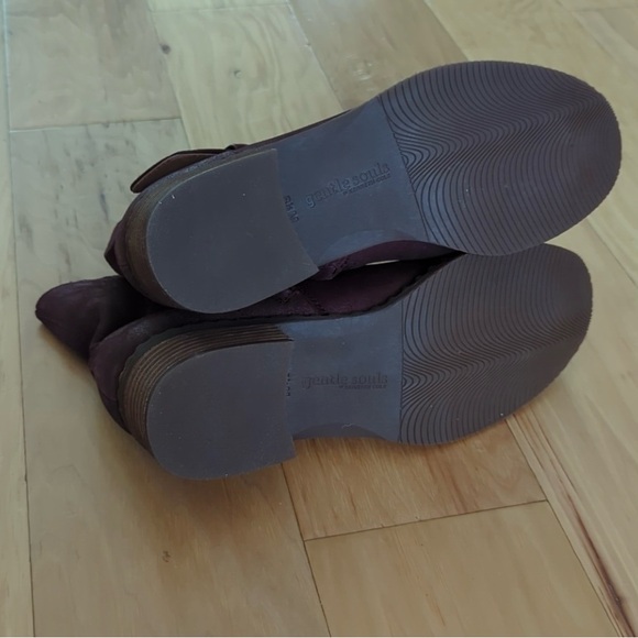 Kenneth Cole Benton Slit
Moto boot NEW Gentle Souls 8.5 perfect for fall ๐๐ - Picture 3 of 3